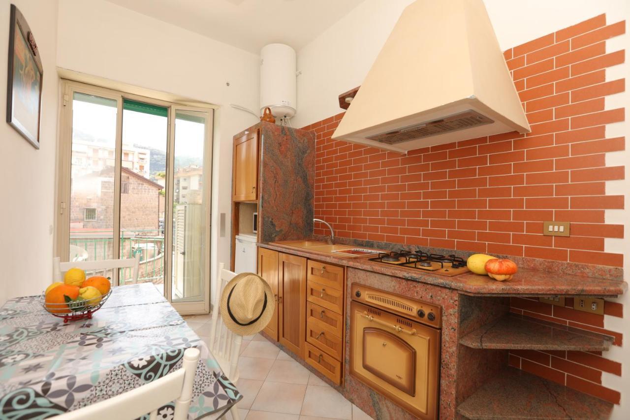 Estate4Home - Casa Pina Sorrente Extérieur photo